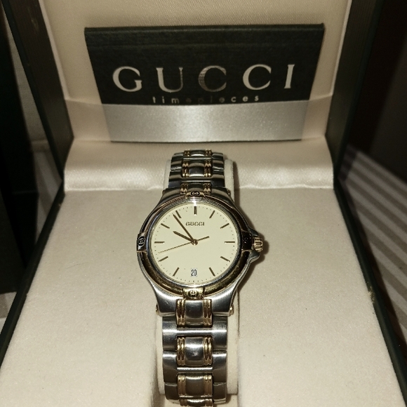 Vintage GUCCI Mens Stainless Wrist Watch in Original Box with Purchace Receipt - Picture 4 of 16
